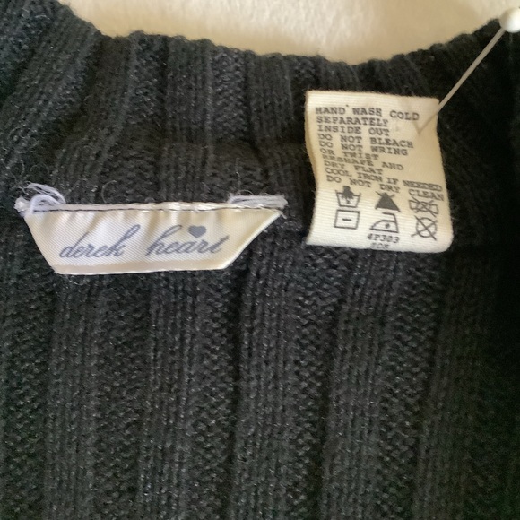 Black Fur Vest - Picture 6 of 8